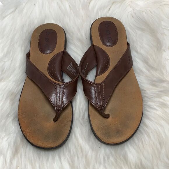 Born BOC Brown Vegan Leather Thong Sandals… - Picture 2 of 6